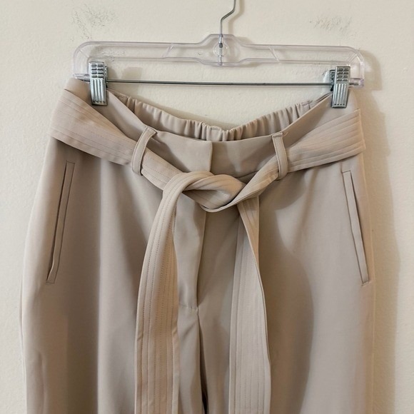 Quince Stretch Crepe Paperbag Pants Sand Off White Belted Waist size 10 NWT - Picture 7 of 16